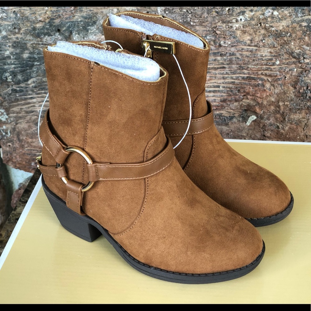 NEW Michael Kors Kitty Boots - Picture 3 of 14